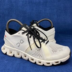 On Cloud X Shoes Womens Size 6.5 Running Athletic Lightweight Sneakers white/blk